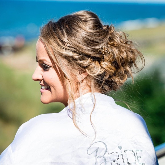 Meet your Posher, Hannah - Picture 1 of 1